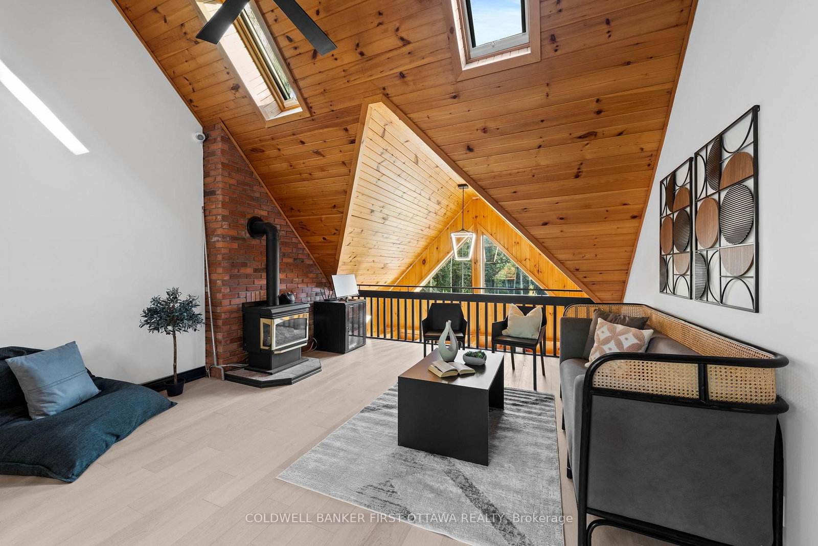 9 LUCAS Lane • Ottawa, ON photo 21