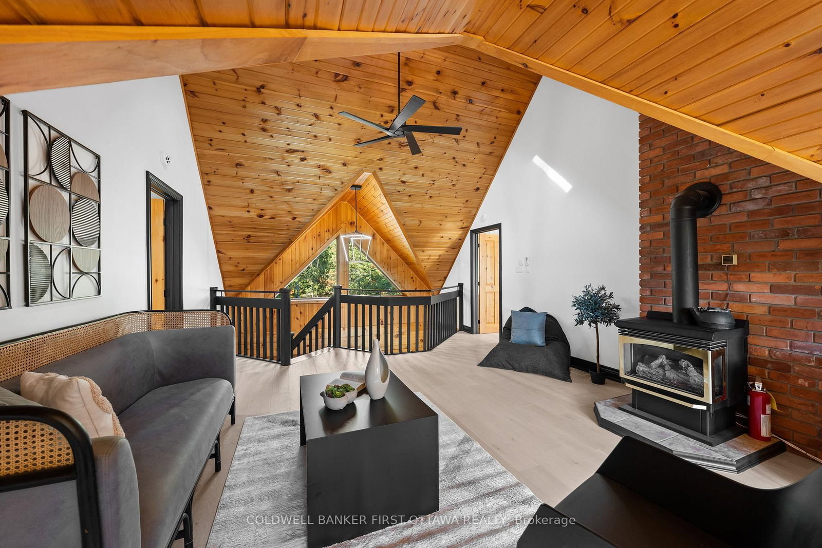 9 LUCAS Lane • Ottawa, ON photo 22