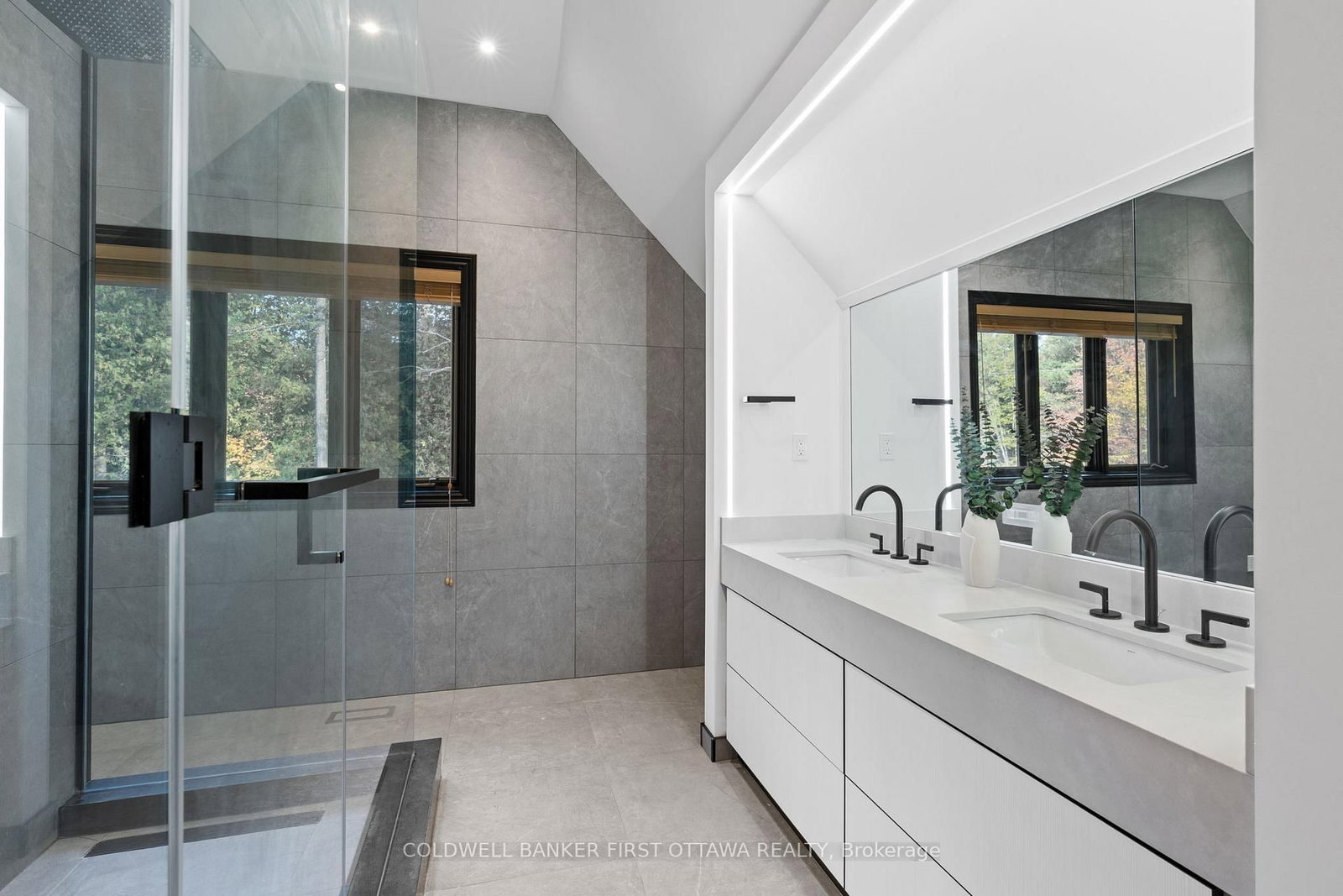 9 LUCAS Lane • Ottawa, ON photo 24
