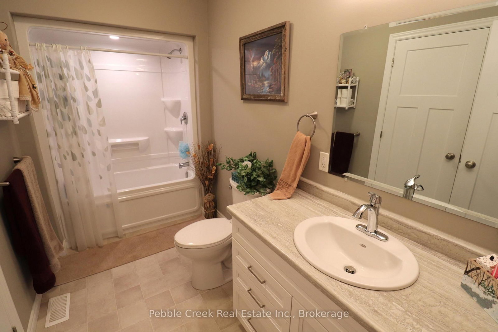 24 Huron Heights Drive • Ashfield-Colborne-Wawanosh, ON photo 15