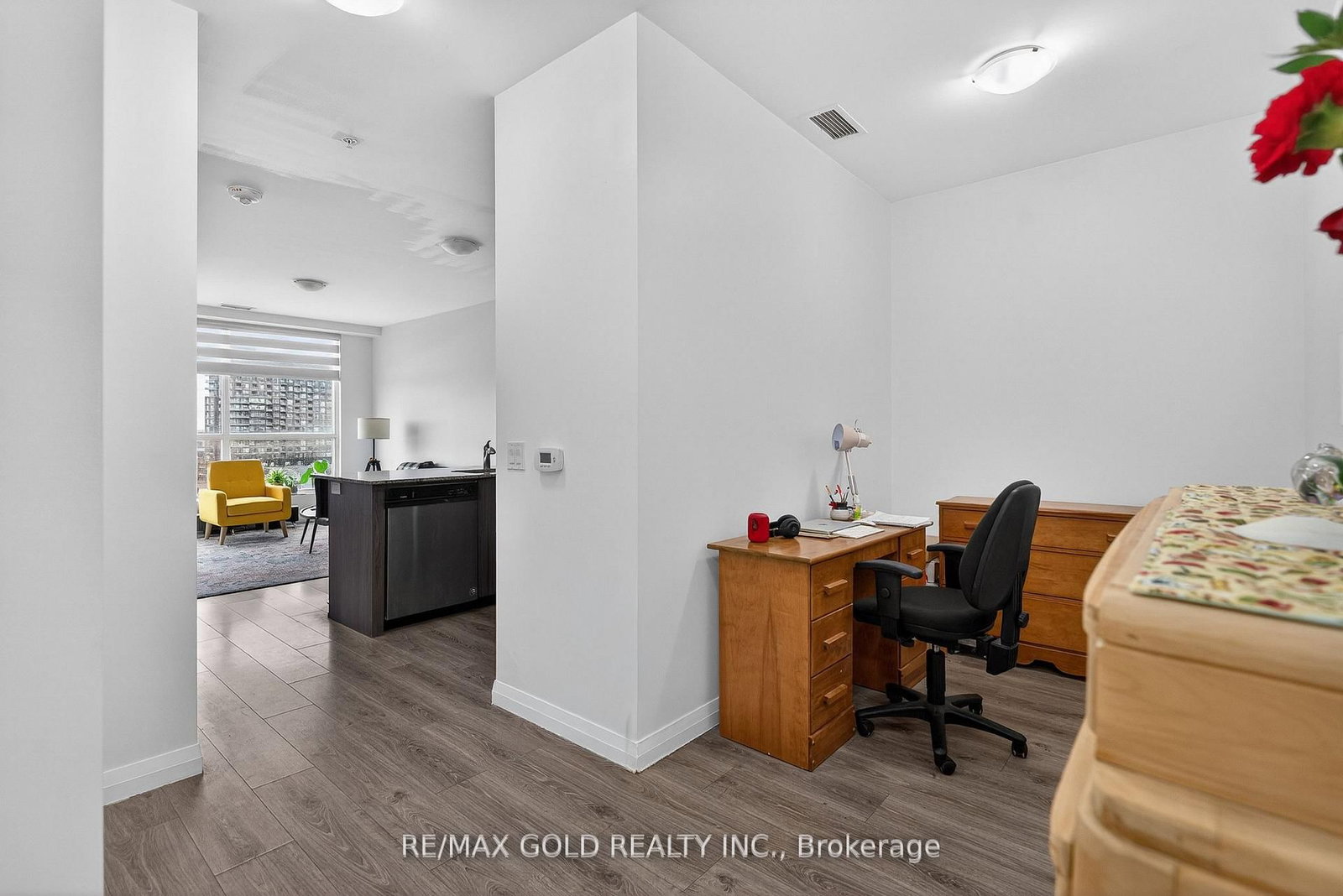 104 Garment Street • #1010 • Kitchener, ON photo 18