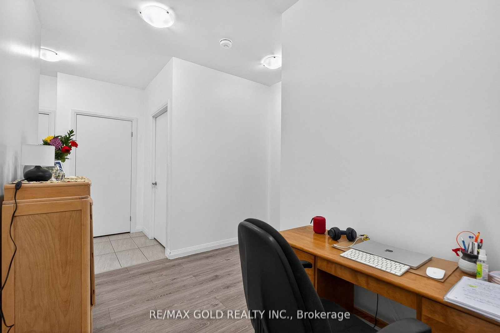 104 Garment Street • #1010 • Kitchener, ON photo 21