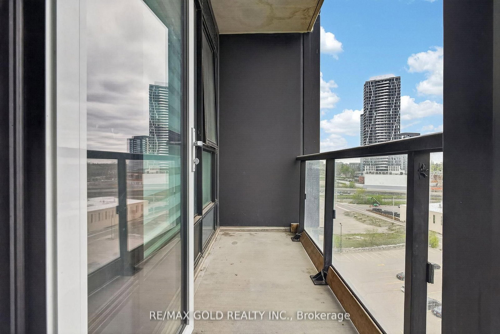 104 Garment Street • #1010 • Kitchener, ON photo 33
