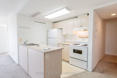 310 Central Park Drive • #7N • Ottawa, ON photo 4