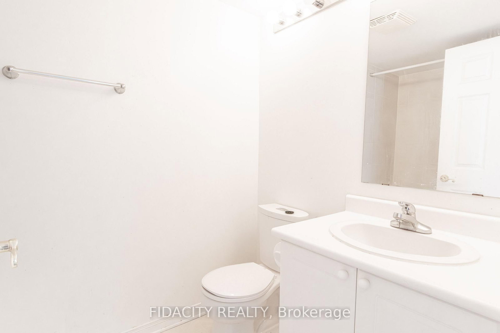 310 Central Park Drive • #7N • Ottawa, ON photo 5