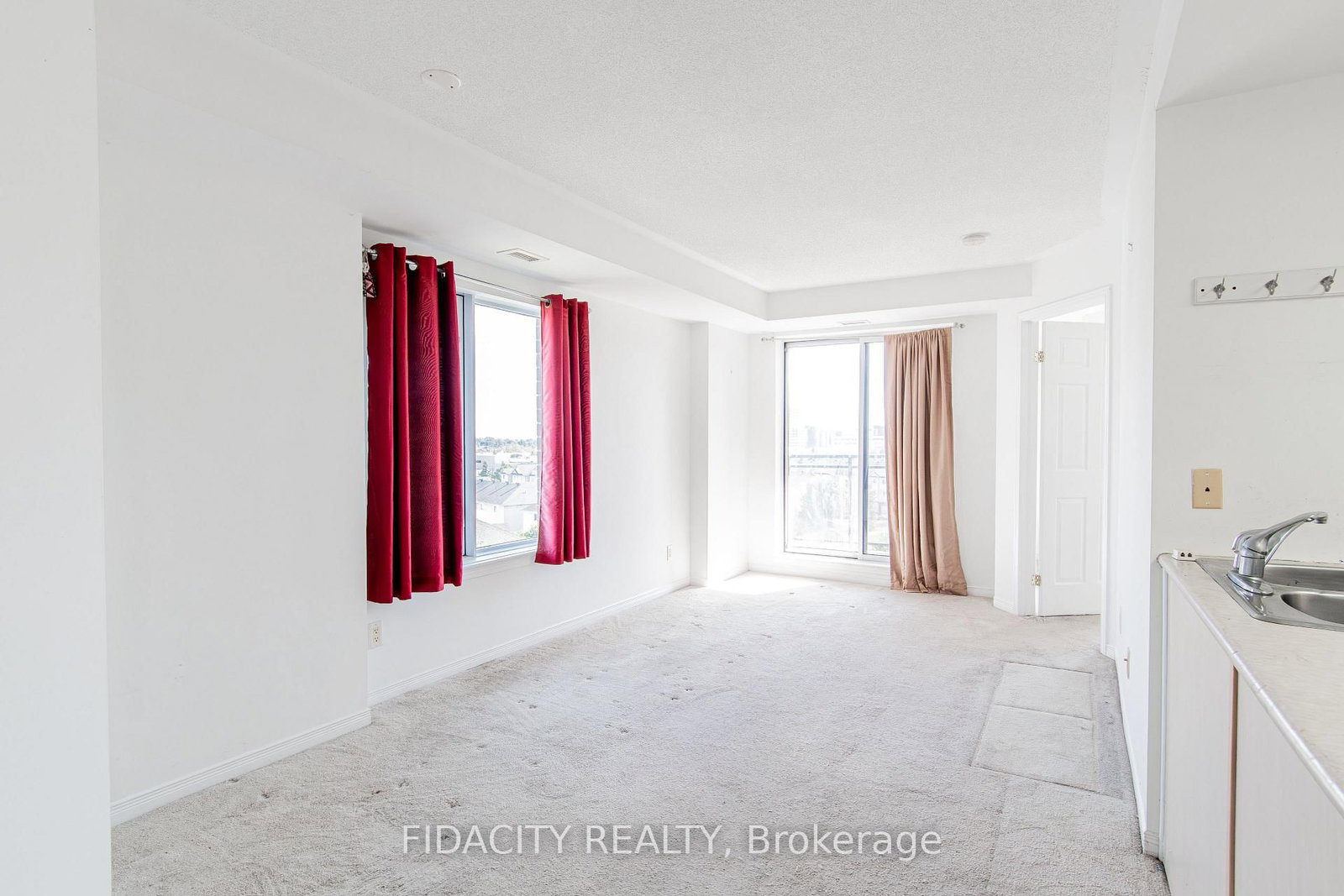 310 Central Park Drive • #7N • Ottawa, ON photo 7