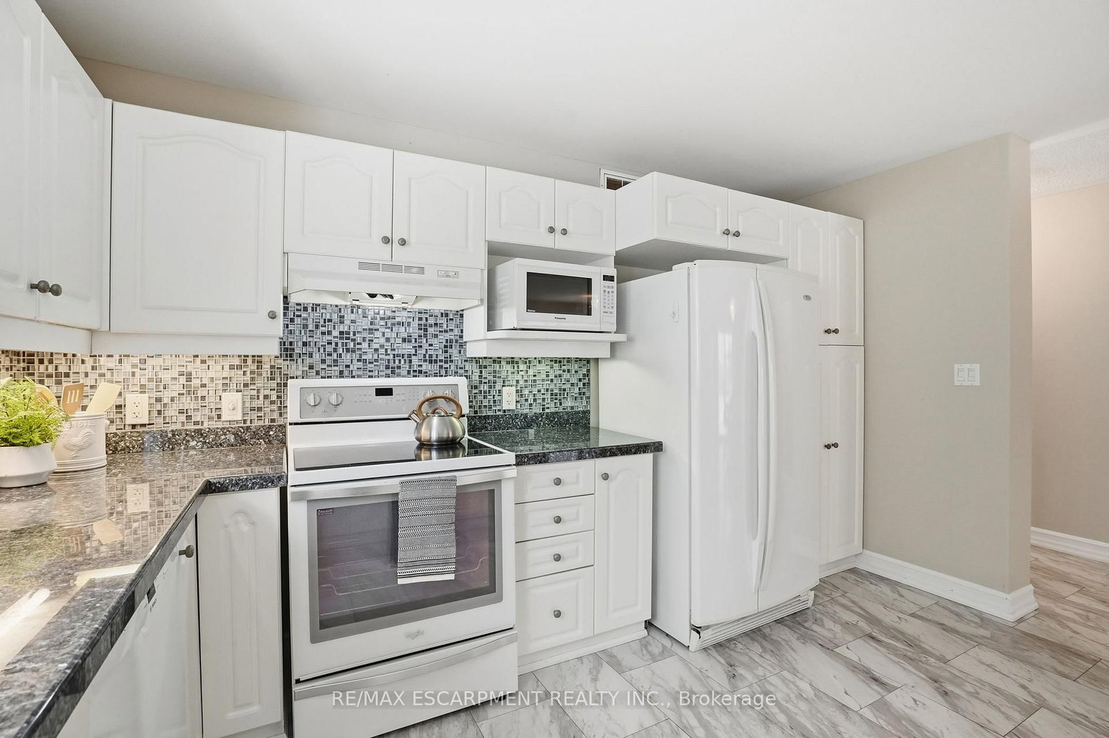 148 Glenariff Drive • Hamilton, ON photo 10