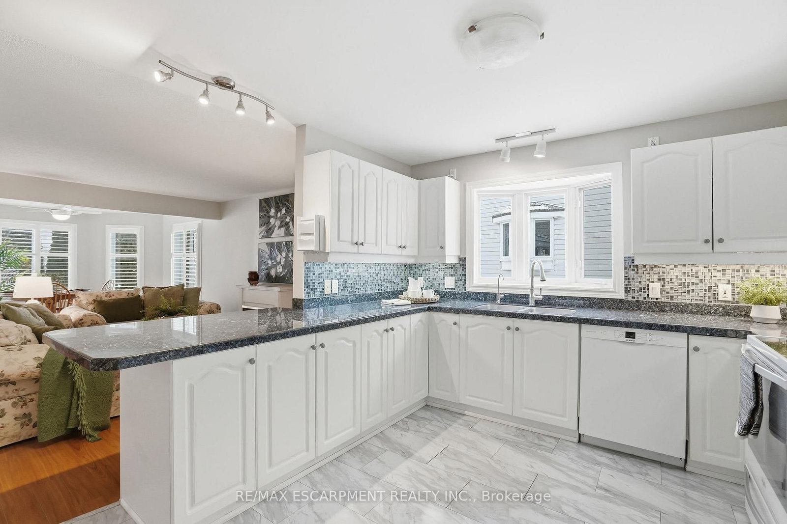 148 Glenariff Drive • Hamilton, ON photo 12
