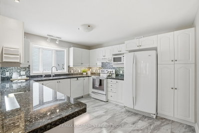 148 Glenariff Drive • Hamilton, ON photo 9