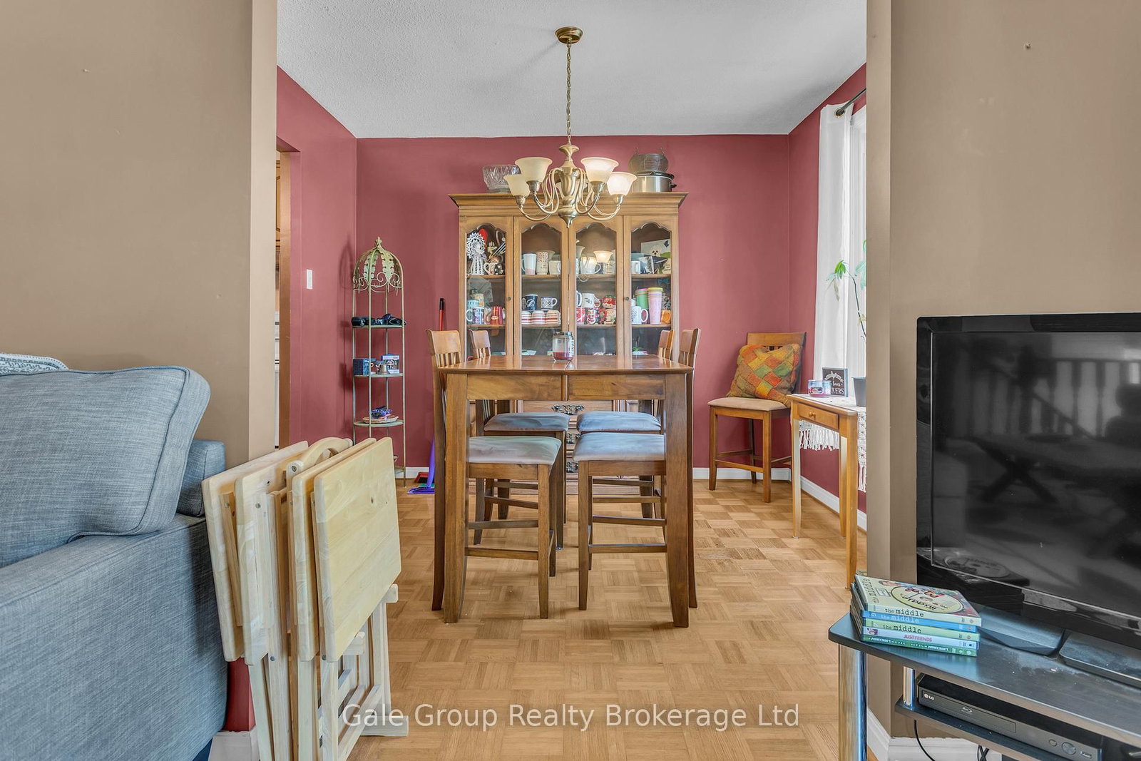 Listing Image 7