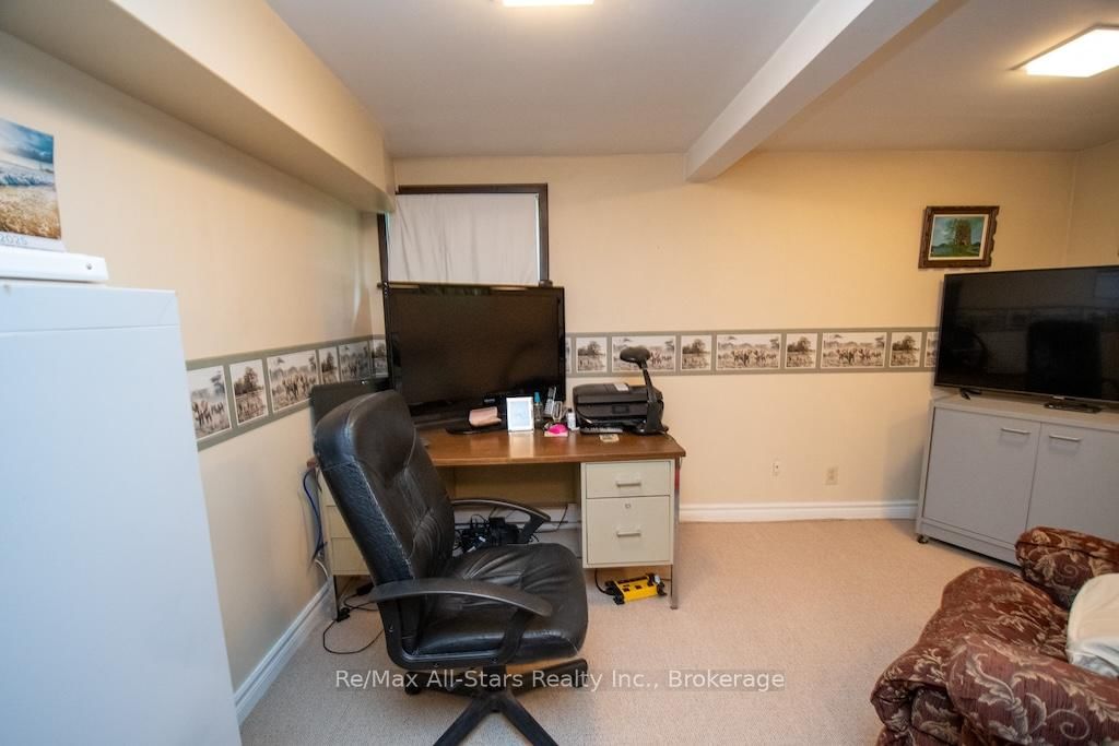 Listing Image 37
