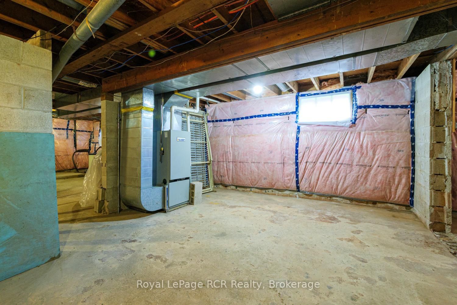873 14th Street W