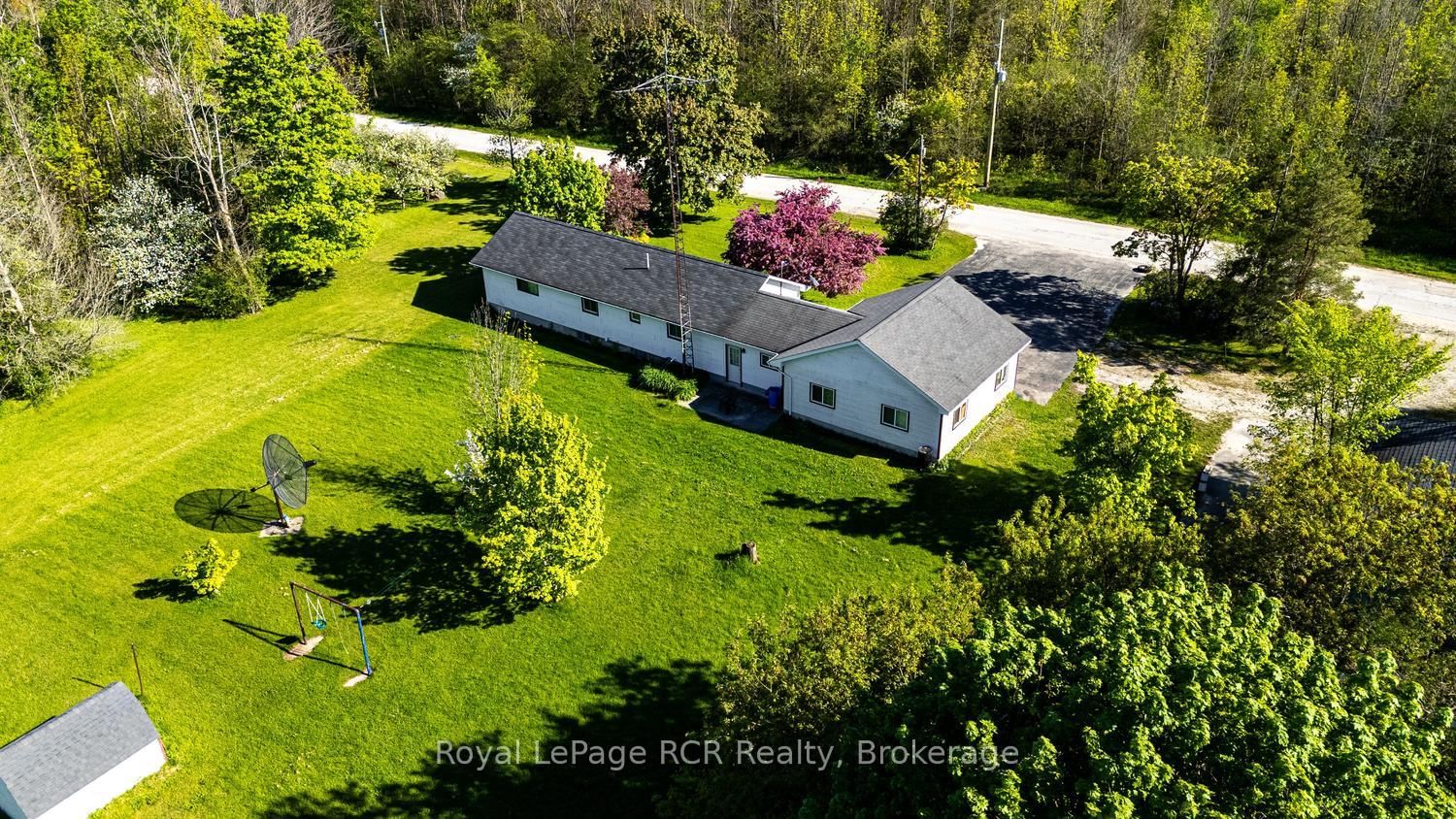 Listing Image 40