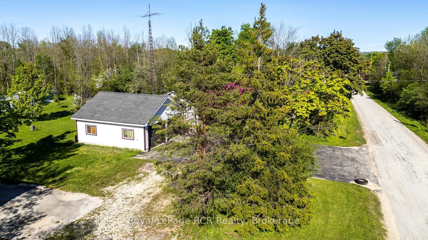 Listing Image 46