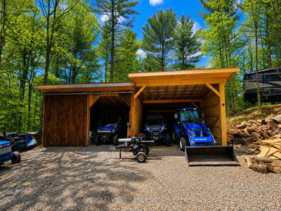 1045 Carnahan Lane • Mountain Grove, ON photo 4
