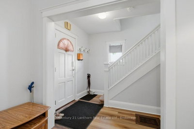 7 Purdy Street • Belleville, ON photo 9