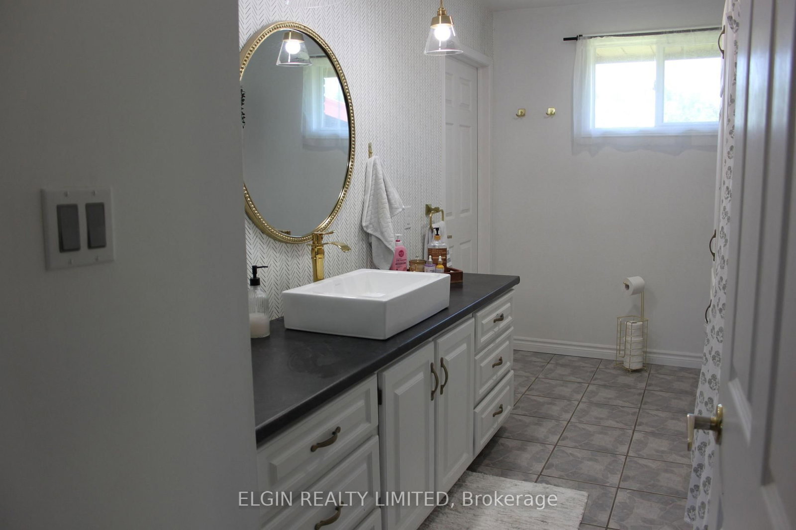 42445 John Wise Line • Central Elgin, ON photo 42