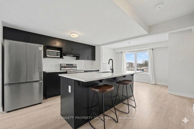 2412 Watercolours Way