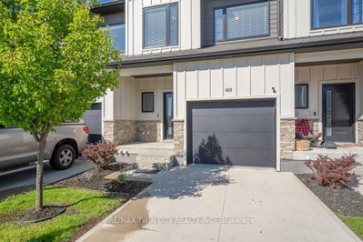 Unit 605 — 360 QUARTER TOWN Line — photo 4