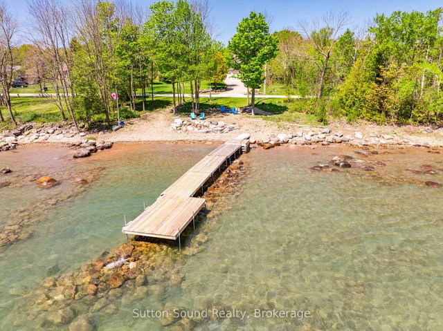 339566 PRESQU'ILE Road