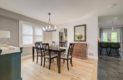 110 Laschinger Boulevard — photo 4