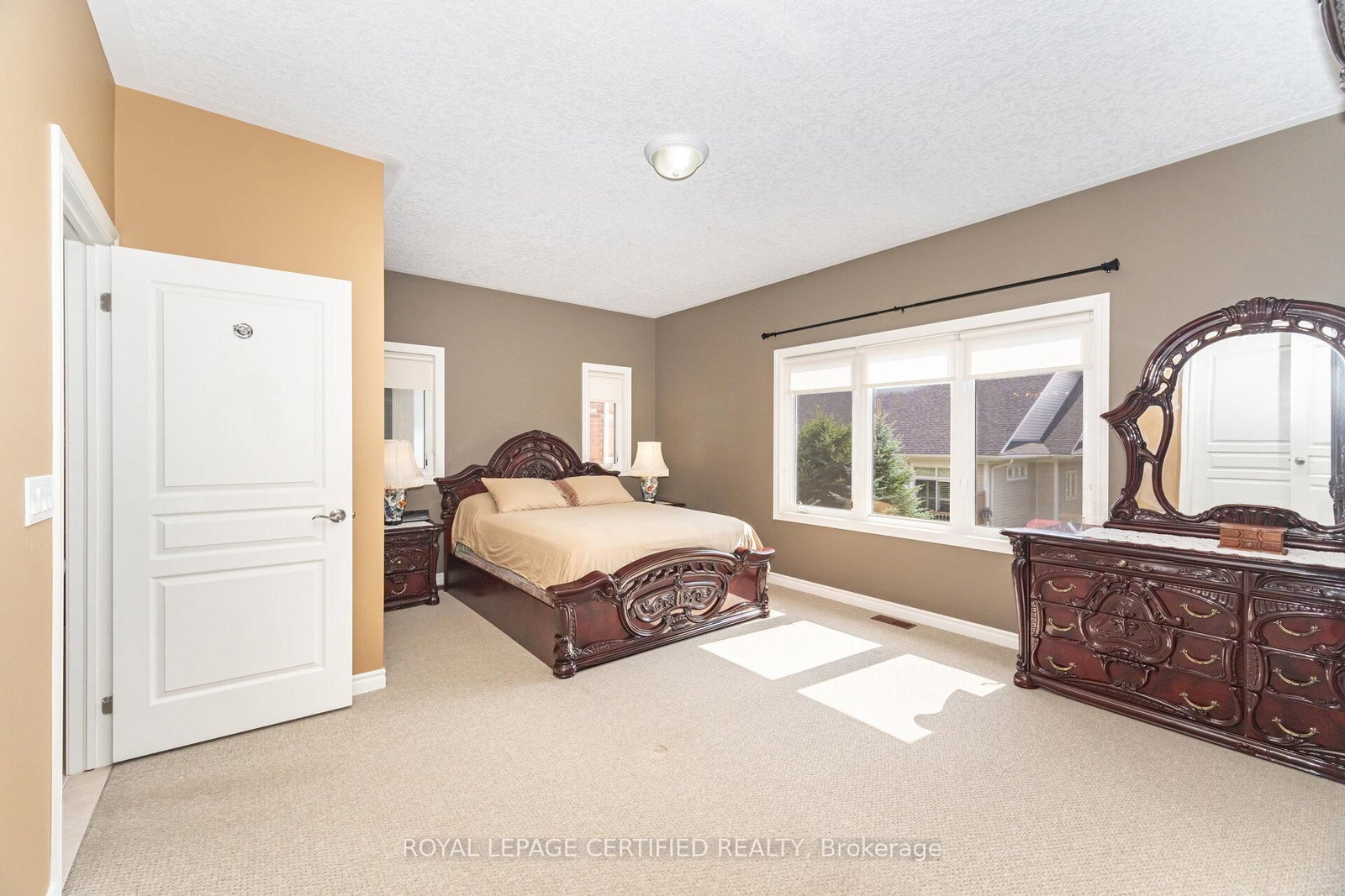 200 Kingfisher Drive • #158 • Mono, ON photo 12