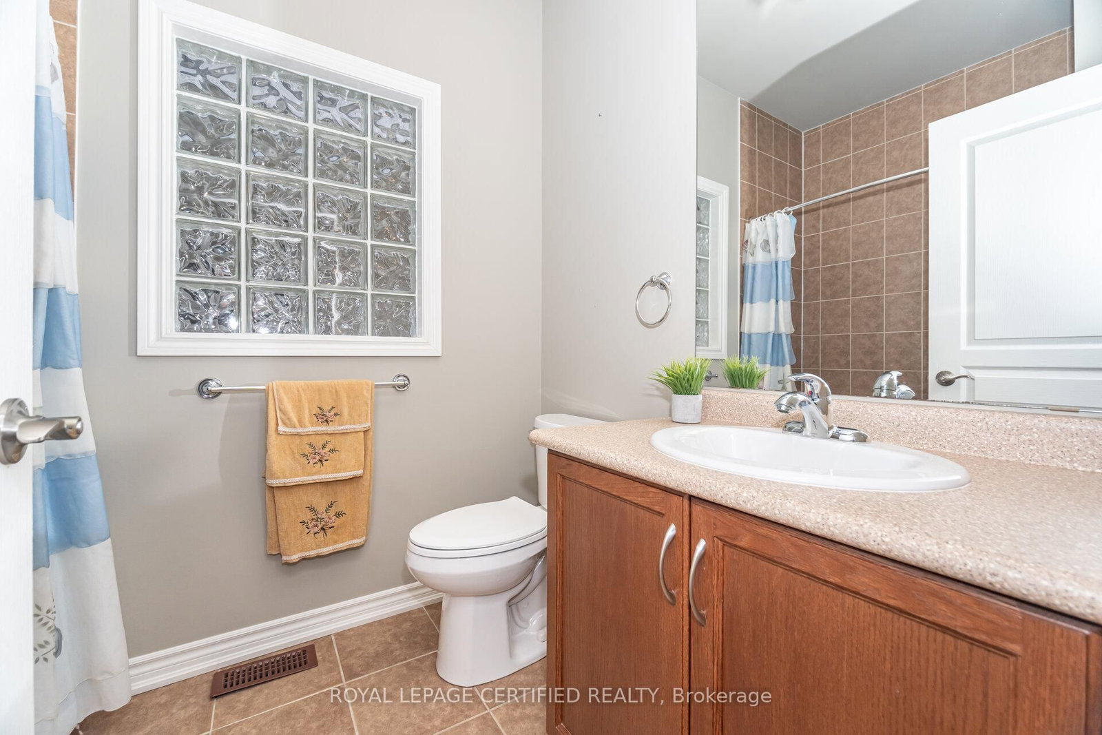 200 Kingfisher Drive • #158 • Mono, ON photo 20