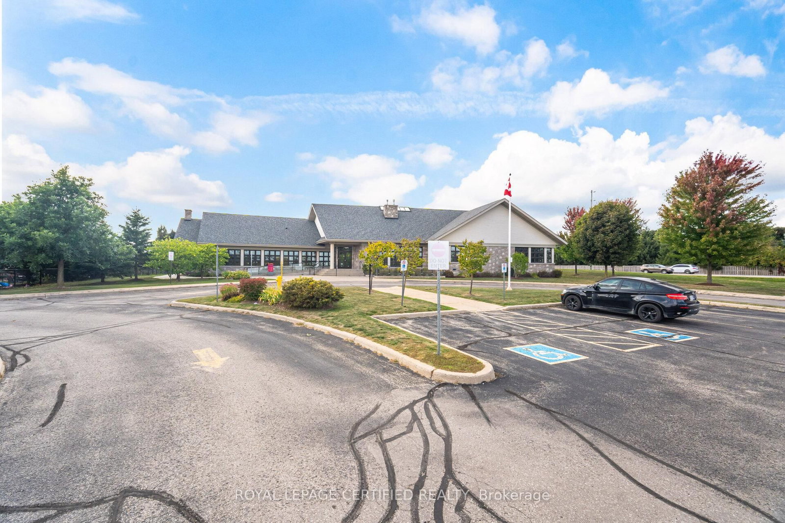 200 Kingfisher Drive • #158 • Mono, ON photo 35