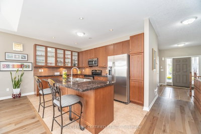 200 Kingfisher Drive • #158 • Mono, ON photo 8