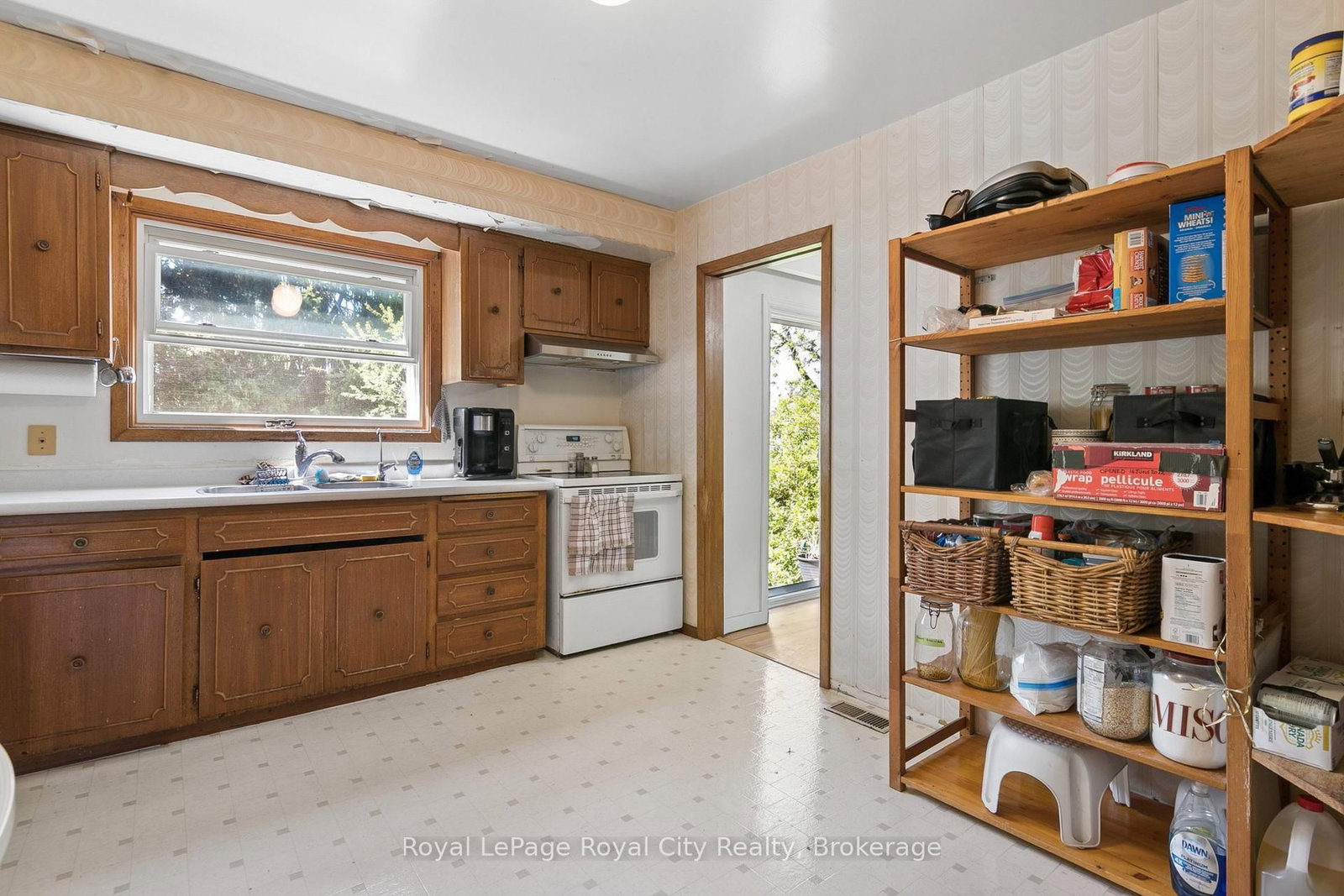 55 Lonsdale Drive • Guelph, ON photo 11