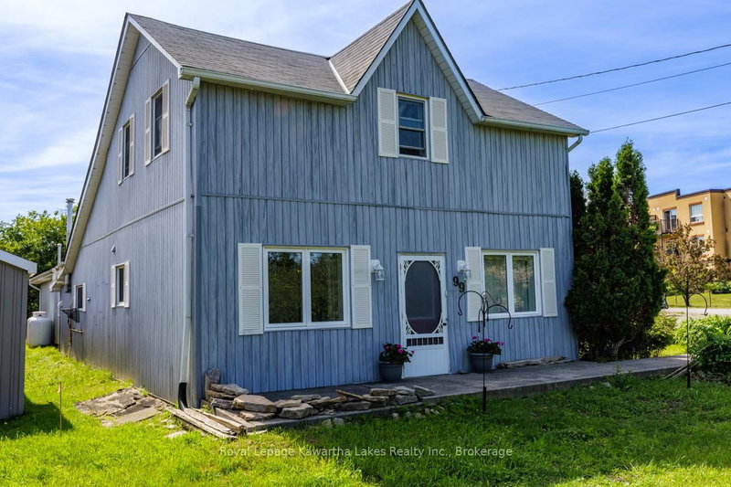 99 Lindsay Street