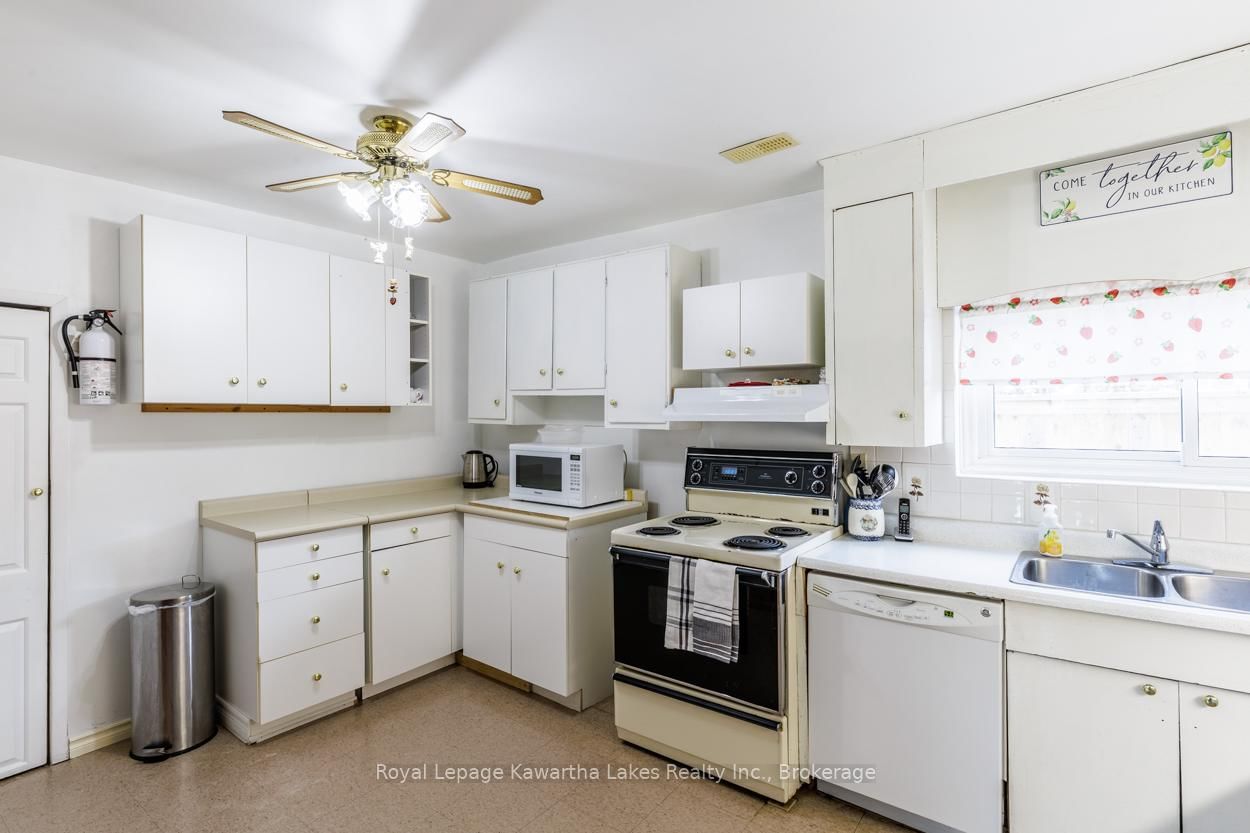 99 Lindsay Street • Kawartha Lakes, ON photo 23