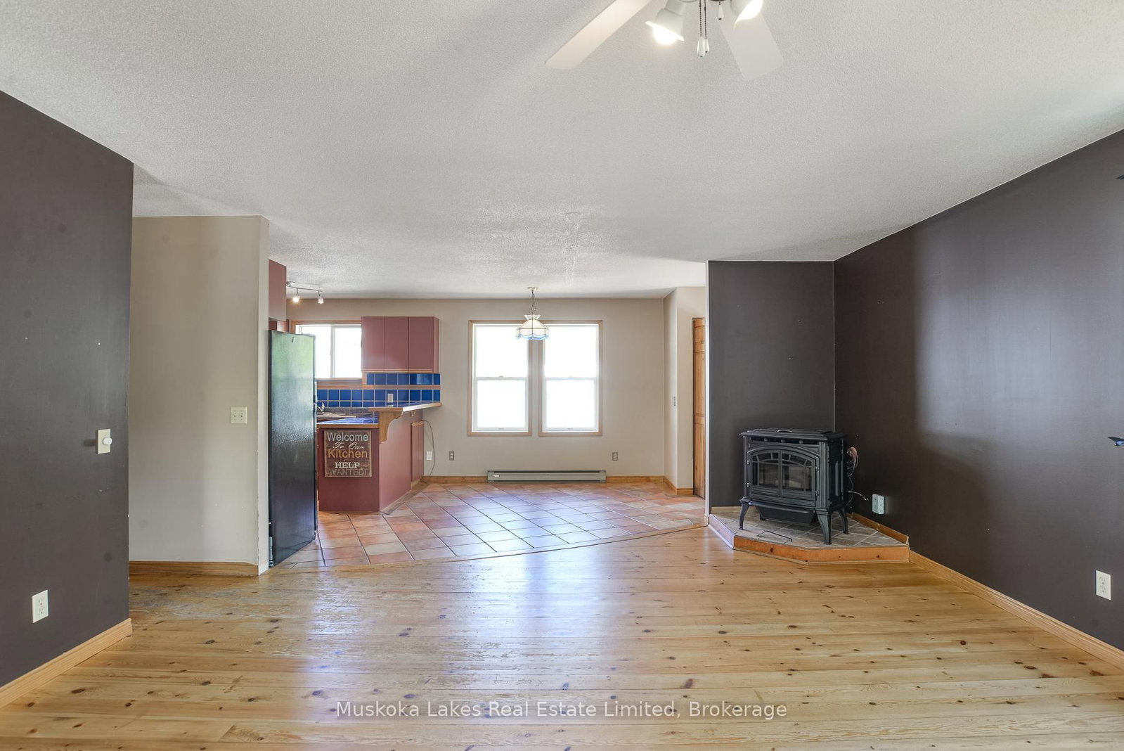 11 Harris Street • Muskoka Lakes, ON photo 7