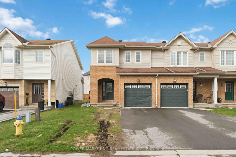 home for lease on 116 ESTERBROOK Drive