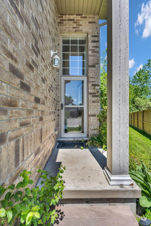 1052 Loft Court