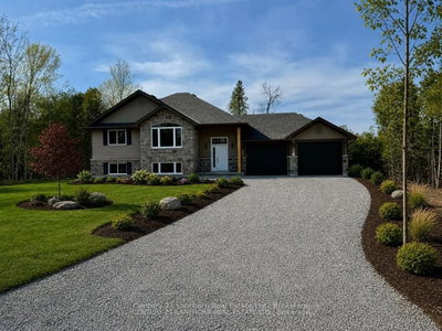 1039 Crookston Road
