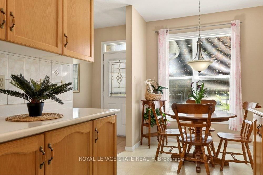 20 Kitty Murray Lane • #11 • Hamilton, ON photo 12