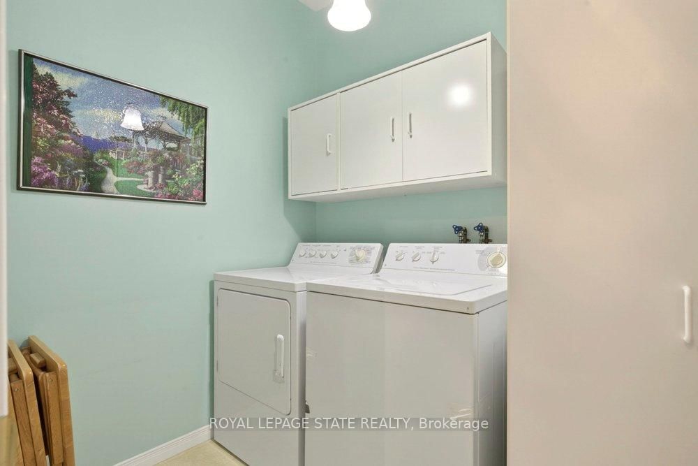 20 Kitty Murray Lane • #11 • Hamilton, ON photo 39
