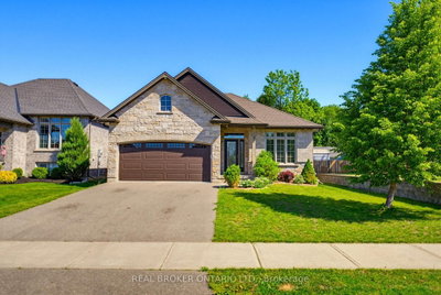 11 Cottonwood Street