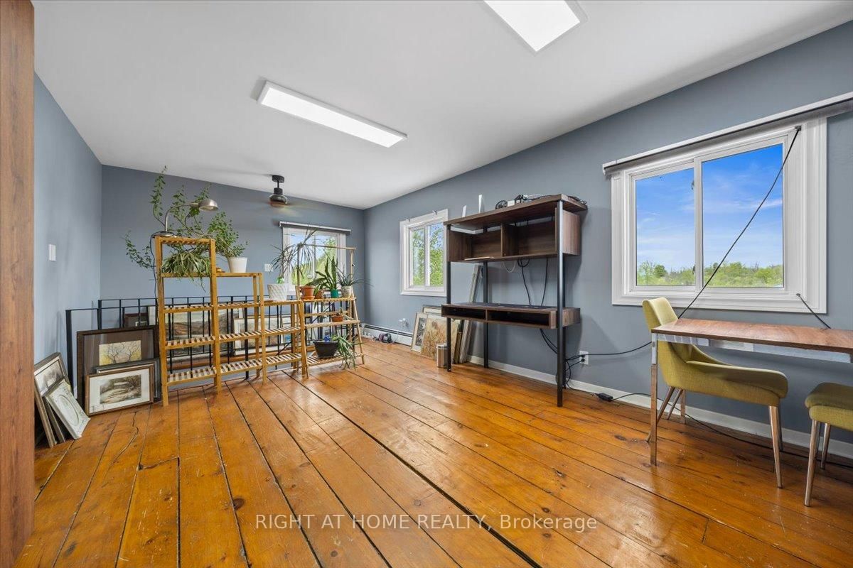 2584 Highway 43 Highway • Smiths Falls, ON photo 22