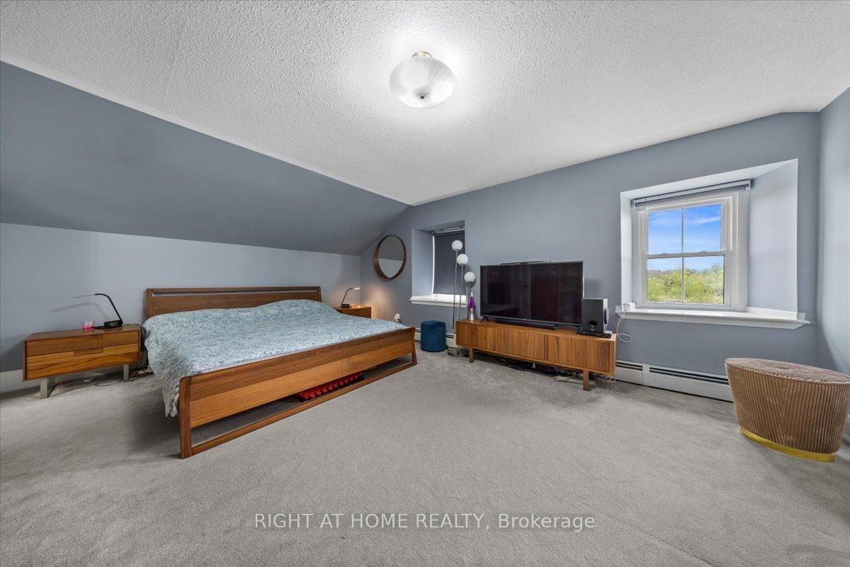2584 Highway 43 Highway • Smiths Falls, ON photo 33