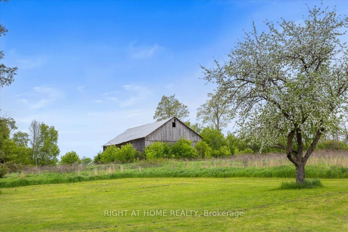 2584 Highway 43 Highway • Smiths Falls, ON photo 43