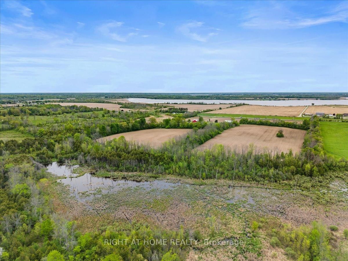 2584 Highway 43 Highway • Smiths Falls, ON photo 45