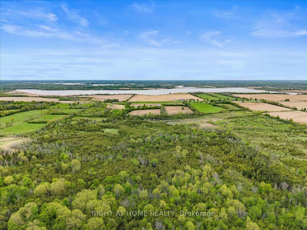 2584 Highway 43 Highway • Smiths Falls, ON photo 46