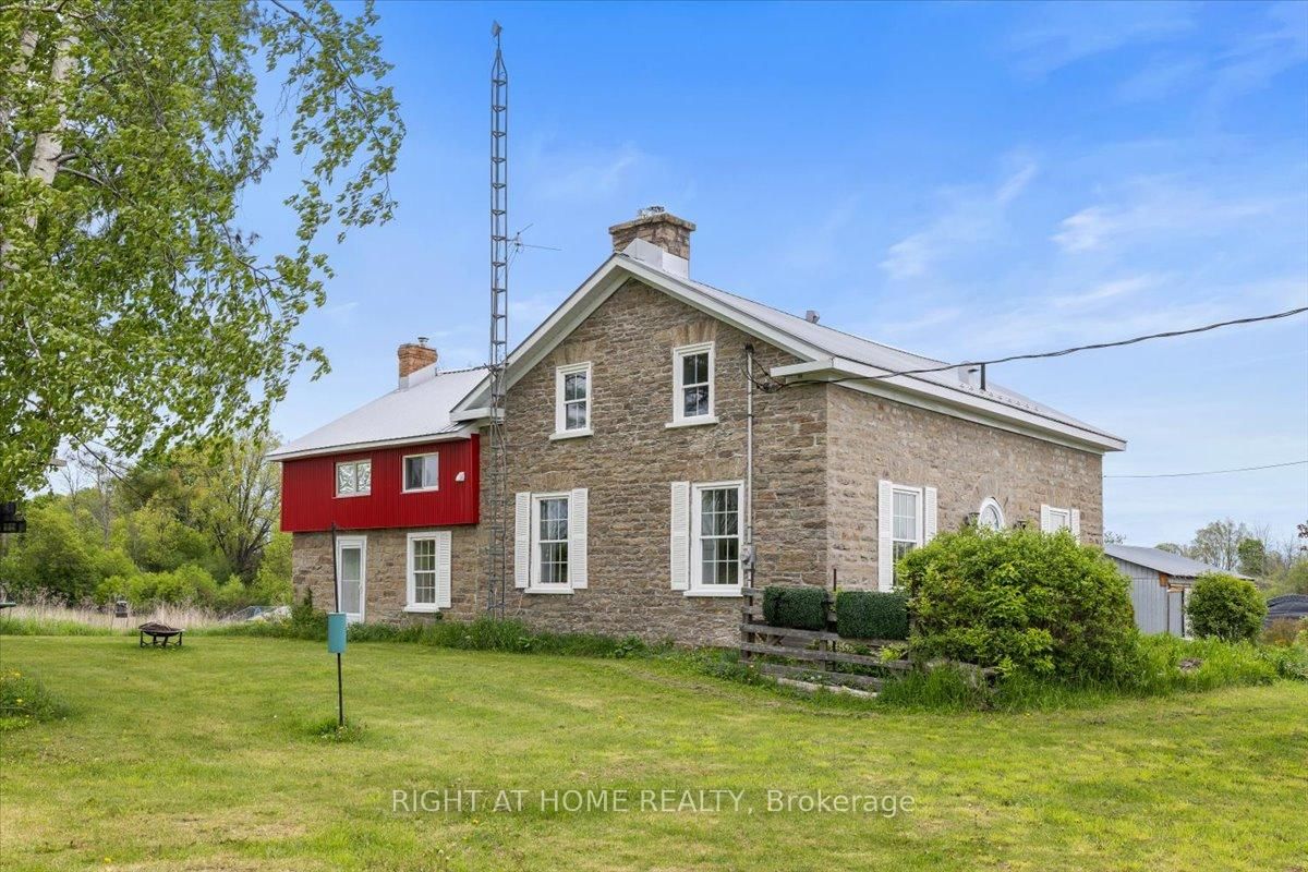 2584 Highway 43 Highway • Smiths Falls, ON photo 6