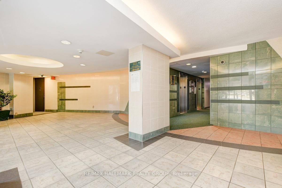 2000 Jasmine Crescent • #210 • Ottawa, ON photo 23