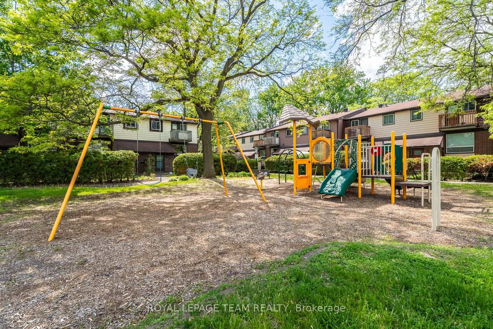 402 Montfort Street • #9 • Ottawa, ON photo 29