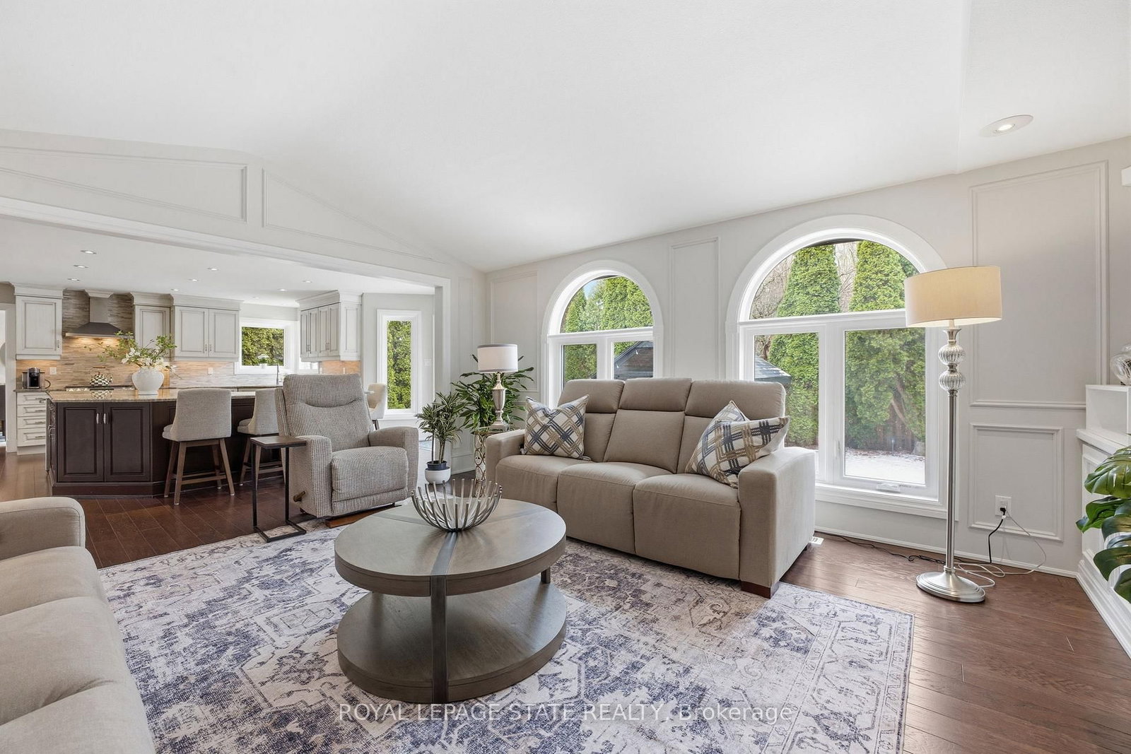 28 DEERVIEW Avenue • Hamilton, ON photo 20