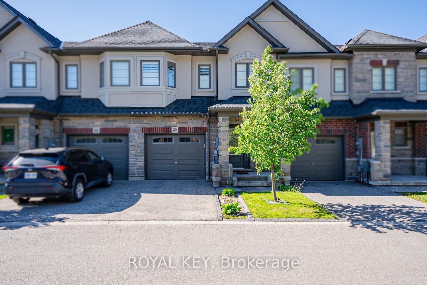 324 Equestrian Way, Unit 39
