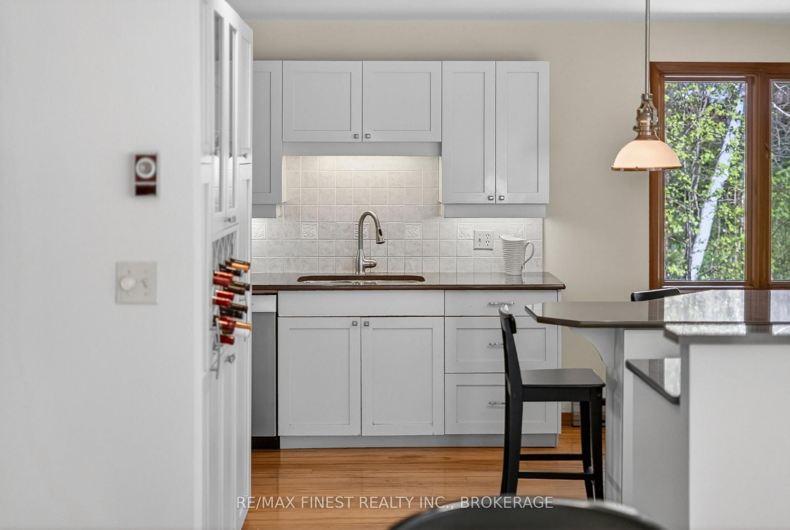 10 Warbler Lane • Kingston, ON photo 16